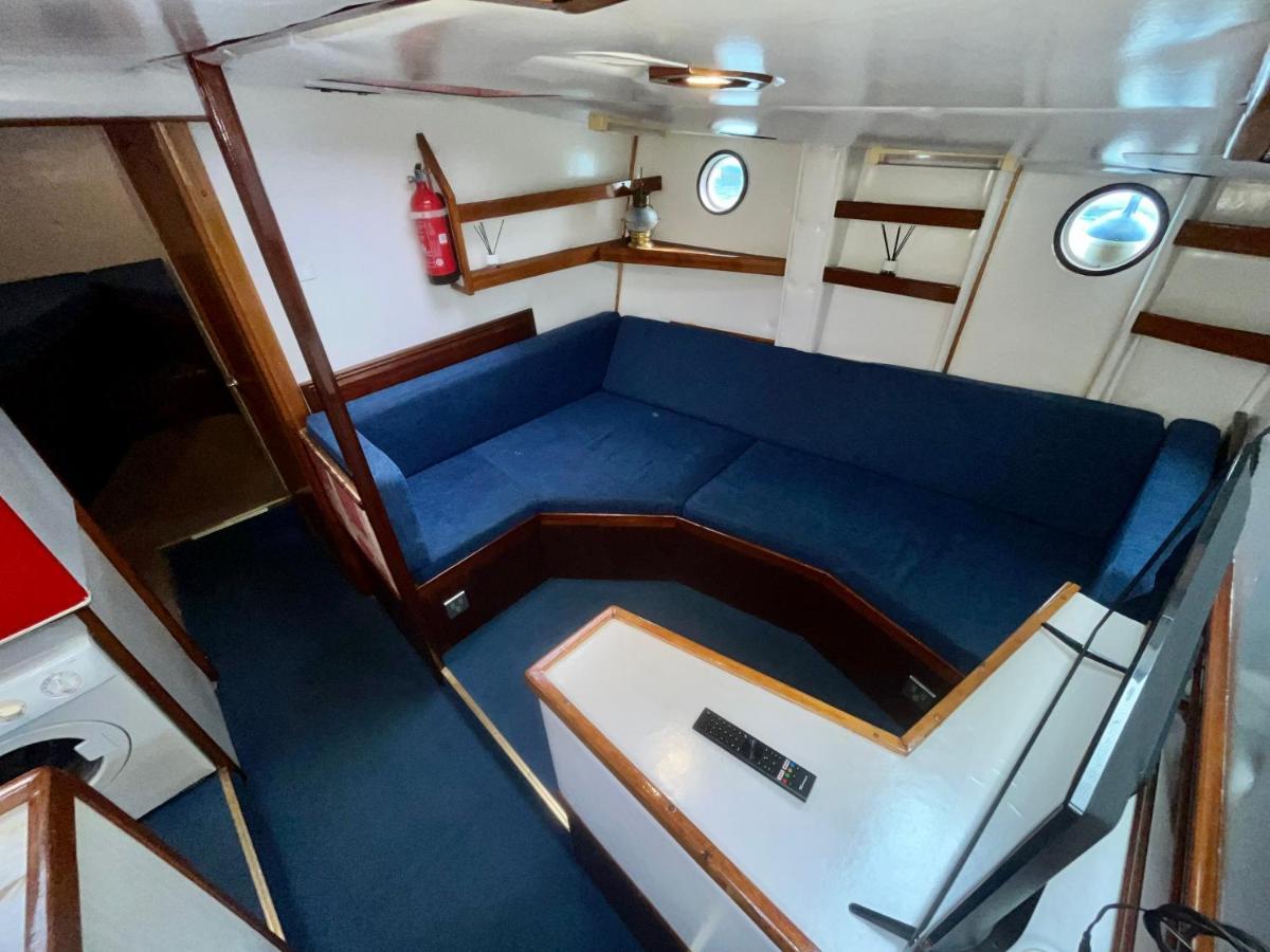 Отель Salidas En Barco Премия-де-Мар Экстерьер фото