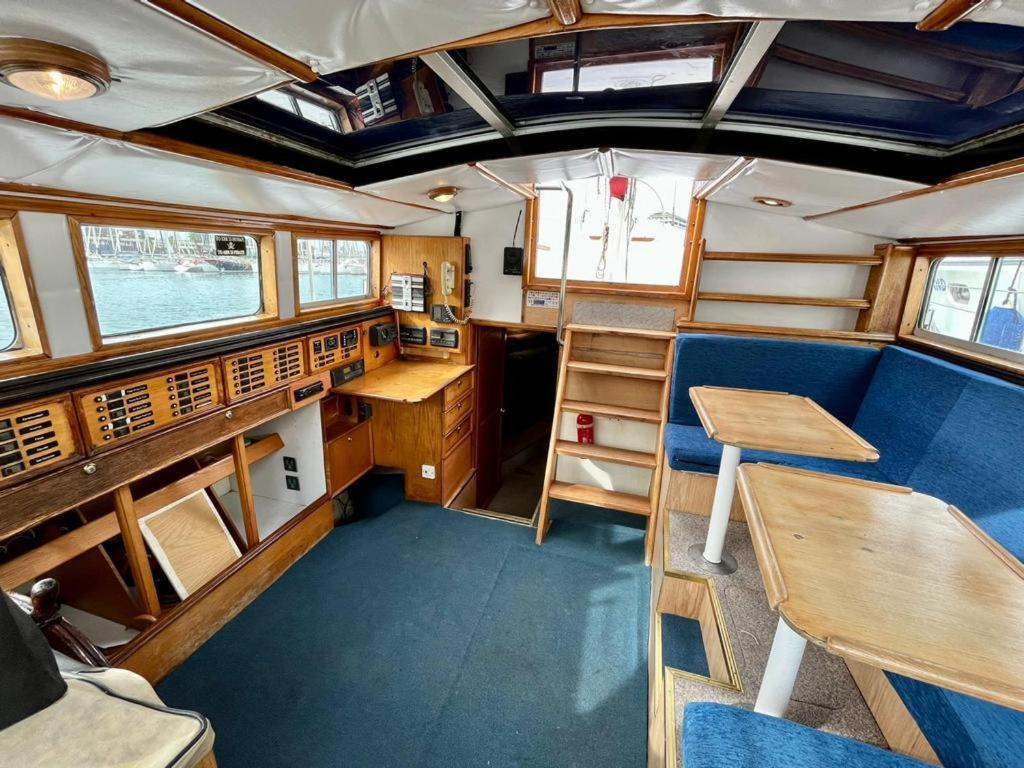 Отель Salidas En Barco Премия-де-Мар Экстерьер фото